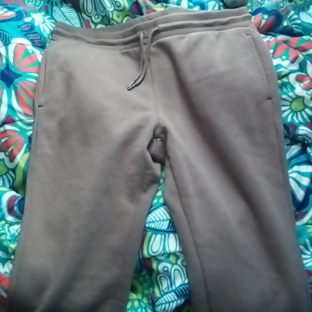 1 pair of brown 90 degree by Reflex sweat pants, size XL,